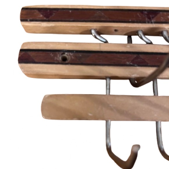 Vintage Tie Rack With Inlaid Wood Design - Picture 3 of 3